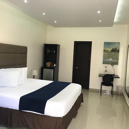 Starz Hotel Contant  Ngoại thất bức ảnh