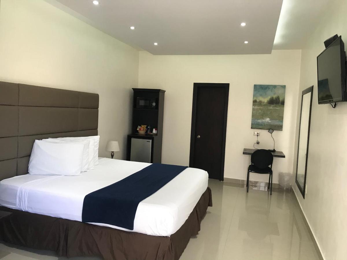 Starz Hotel Contant  Ngoại thất bức ảnh